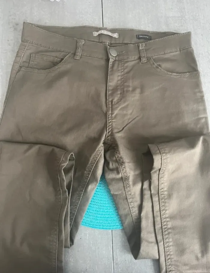 Jolie pantalon femme taille 38 - photo numéro 3
