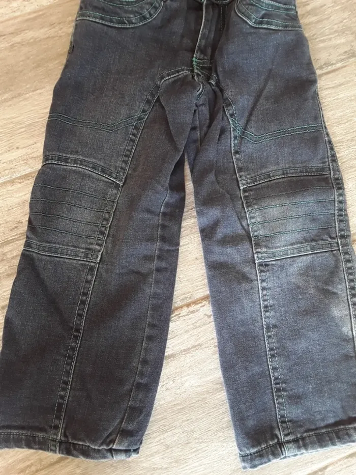 Jean 3 ans (98 cm ) - photo numéro 3