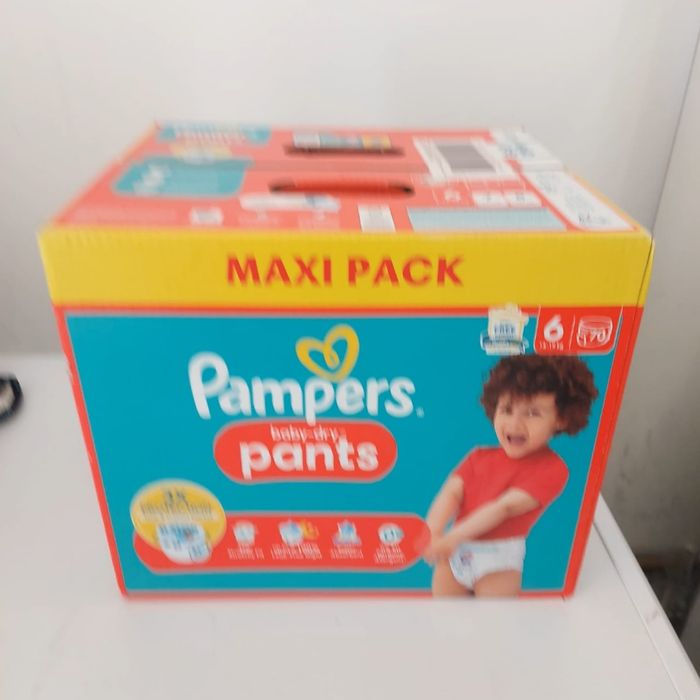 Carton de couches psmpers  taille 6 - photo numéro 3