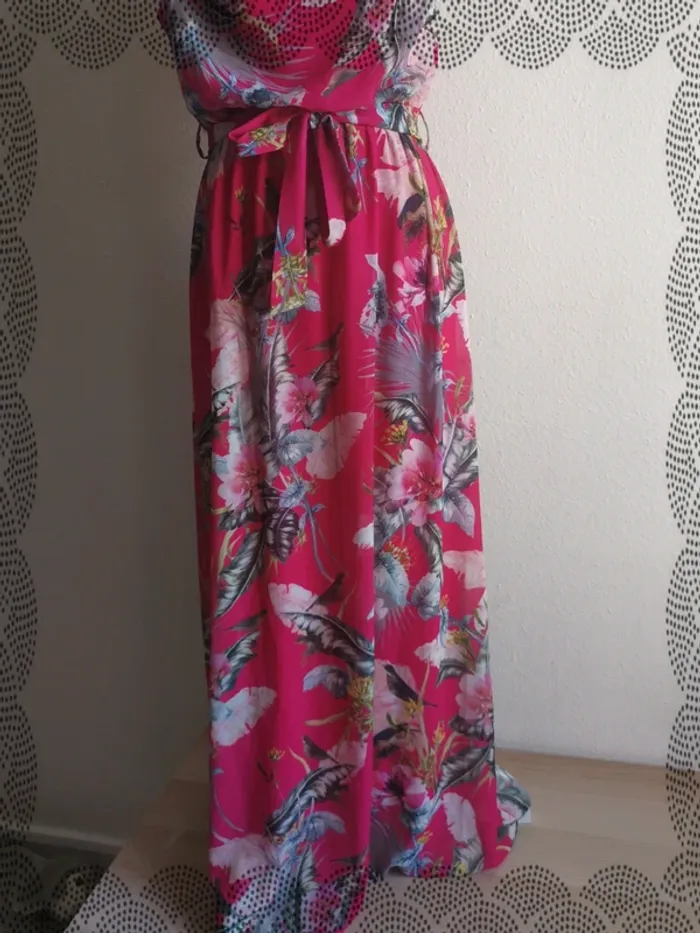 Robe Lola liza taille 42 - photo numéro 3