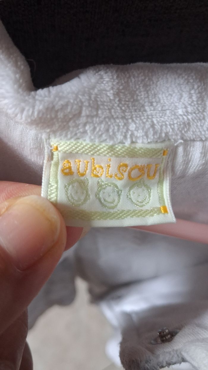 Pyjama 6 mois - photo numéro 4