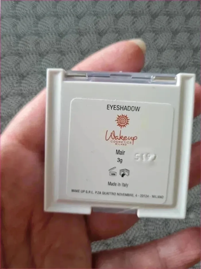 Maquillage yeux - photo numéro 3