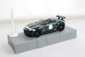 Hot weels jaguar type F project 7