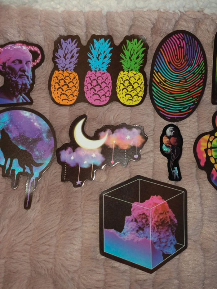 10 stickers neufs très jolis - photo numéro 4