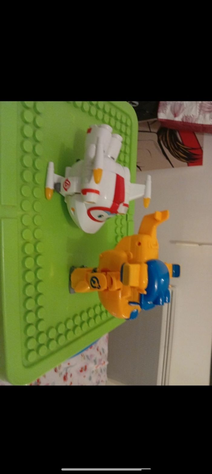 Lot de 2 figurines super wings - photo numéro 4