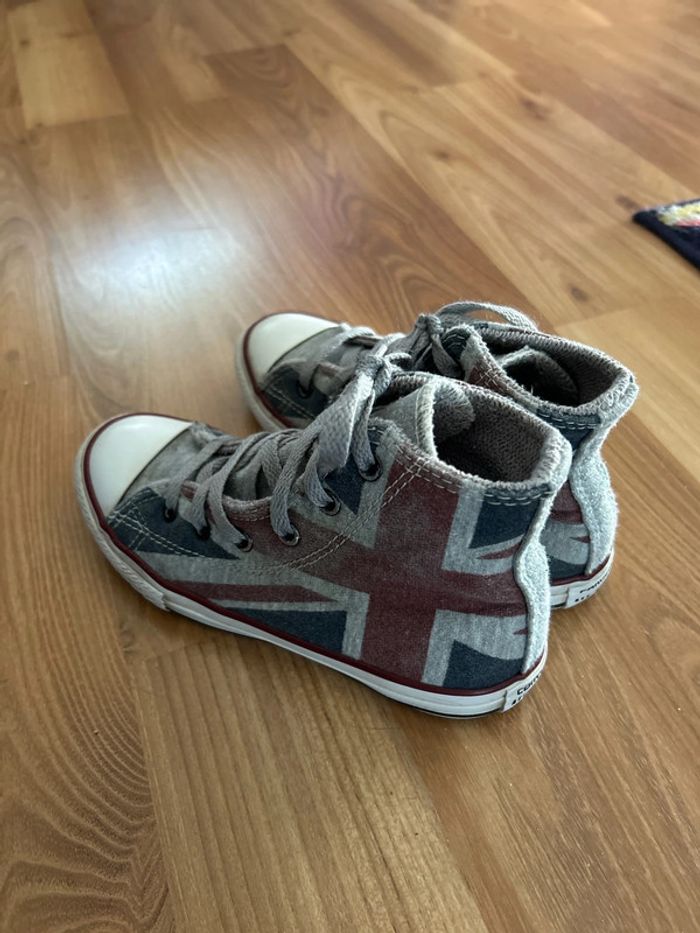 Converse enfant pointure 32 avec drapeau anglais - photo numéro 2