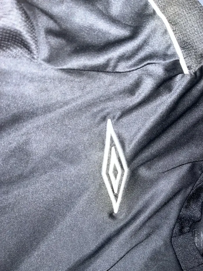 T-shirt de sport umbro noir de taille S - photo numéro 3