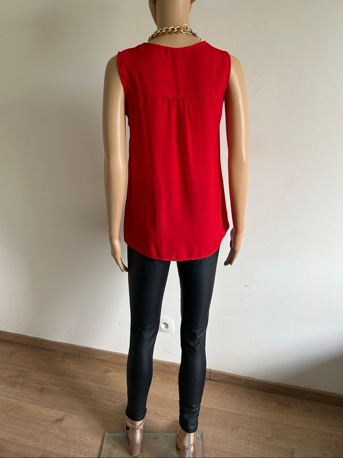 Blouse rouge sans manches avec dentelle Morgan taille 36 comme neuve - photo numéro 6
