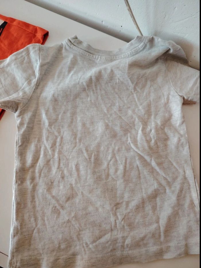 Lot de 2 t-shirts 24 mois - photo numéro 4