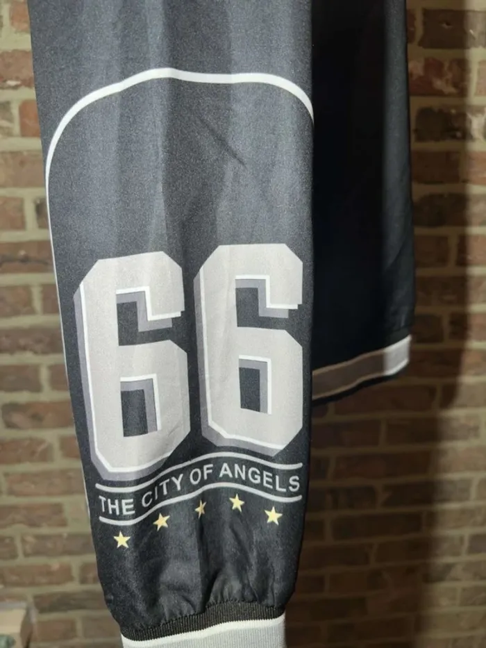 Veste Racing Noire et gris Los Angeles Taille L / 40 - photo numéro 19