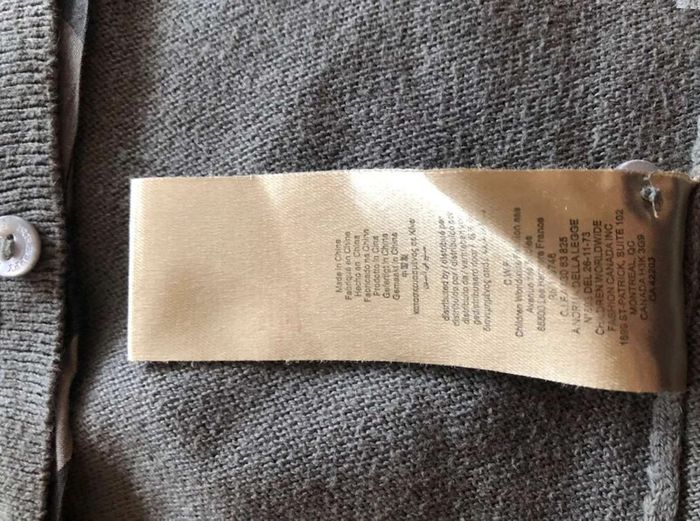 Gilet  Burberry authentique 3 ans  en parfait  état - photo numéro 5
