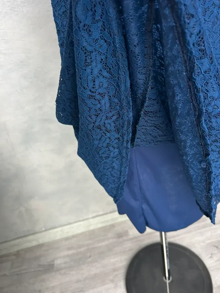 Robe ajustée et évasée - photo numéro 5