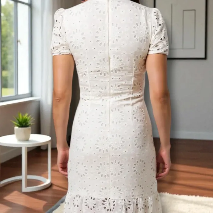 Robe blanche broderie anglaise bohème chic 🤍 été / mariage / vacances - photo numéro 3