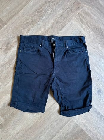 Short bleu marine