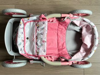 Landau pour poupons 36/42/52 cm avec guidon réglable, capote, canopy et sac à bandoulière Corolle 3+