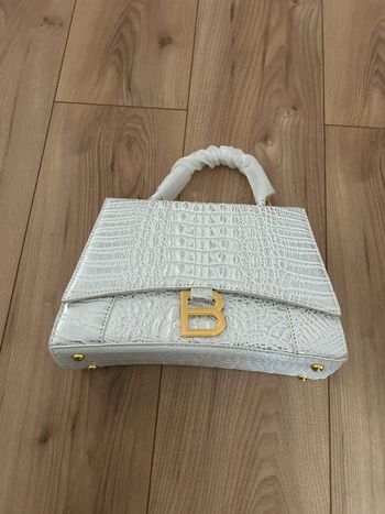 Sac à main B