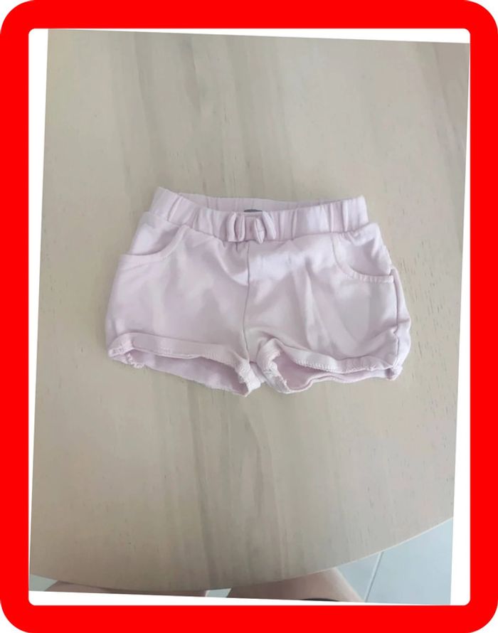 Short taille 12 mois