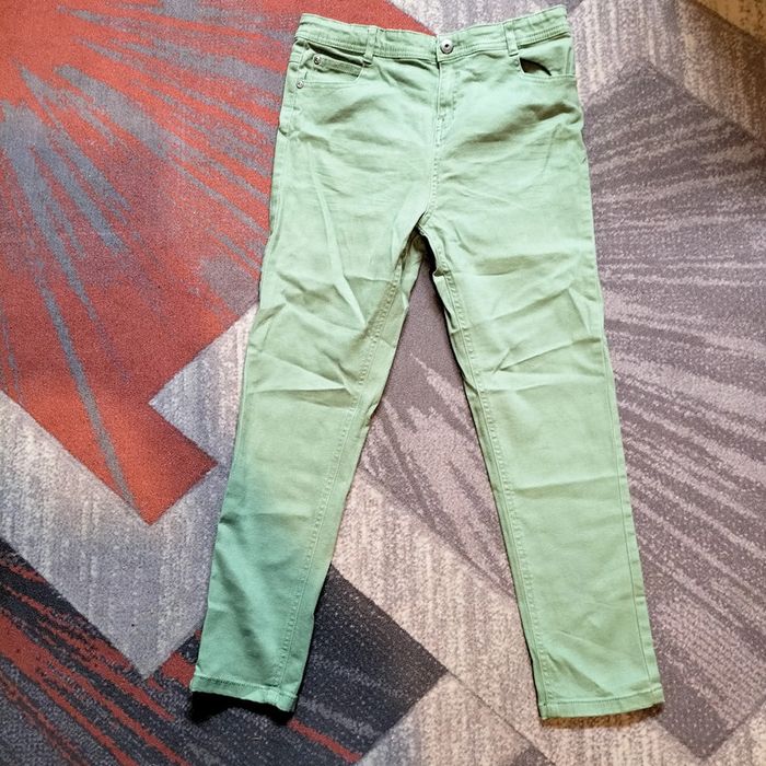 Lot pantalon garçon 10 ans - photo numéro 3