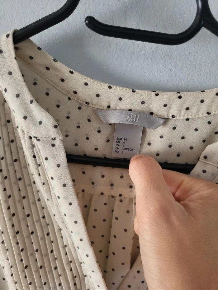 Chemisier a pois marque H&M taille 34 - photo numéro 3