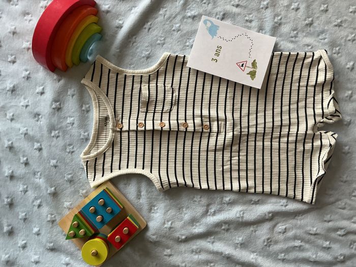 combinaison short débardeur blanc rayé noir 3 ans poche poitrine kiabi - photo numéro 2