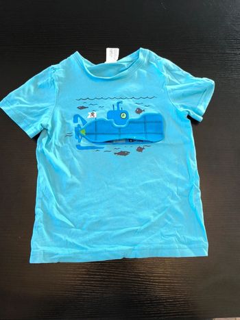 T-shirt bleu