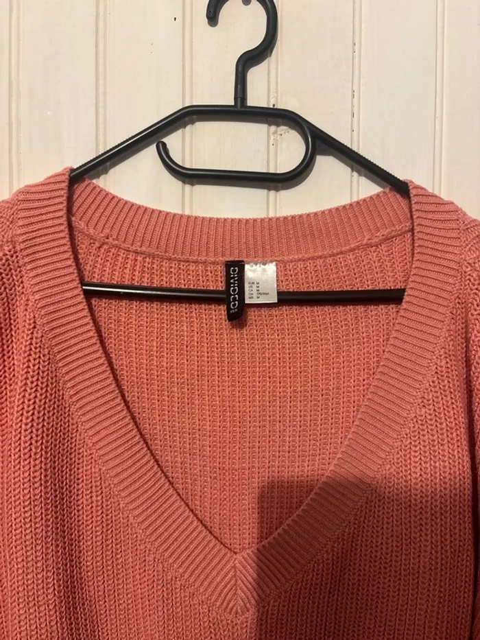 Pull en maille rose - photo numéro 2