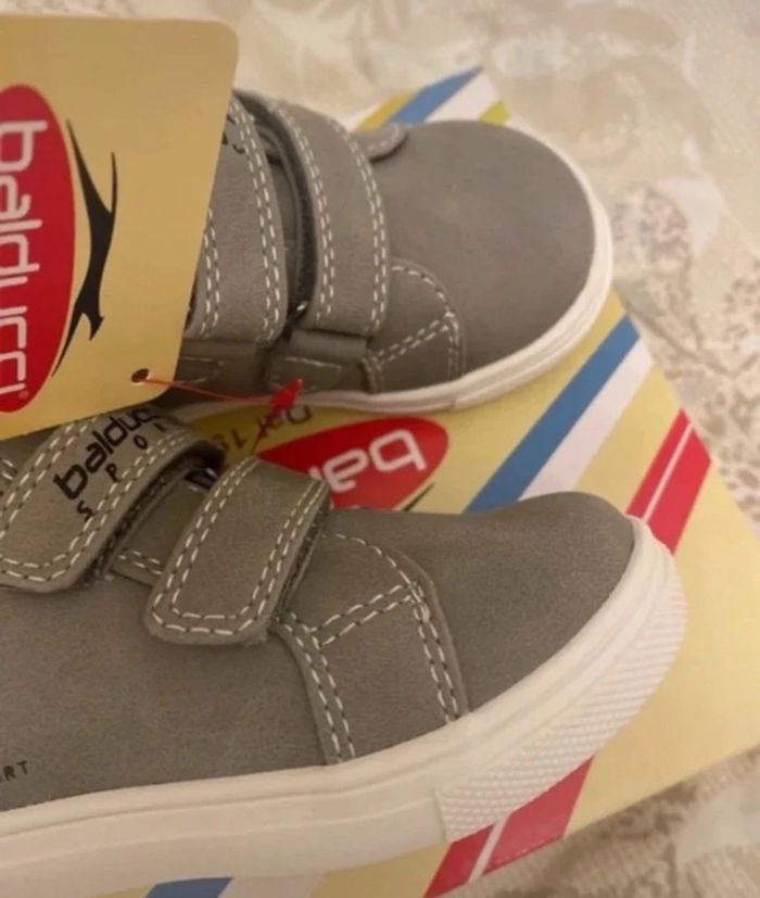 Chaussures montantes à scratch, bottines Pointure 20 Balducci Neuve - photo numéro 5