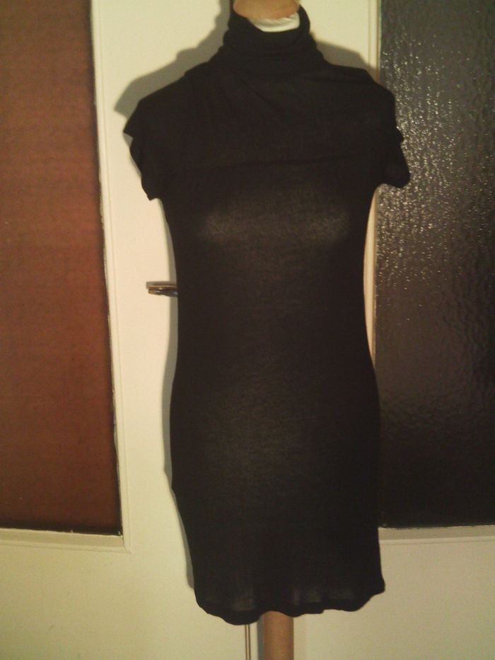 Robe tunique manche courte noir taille S marque Mim