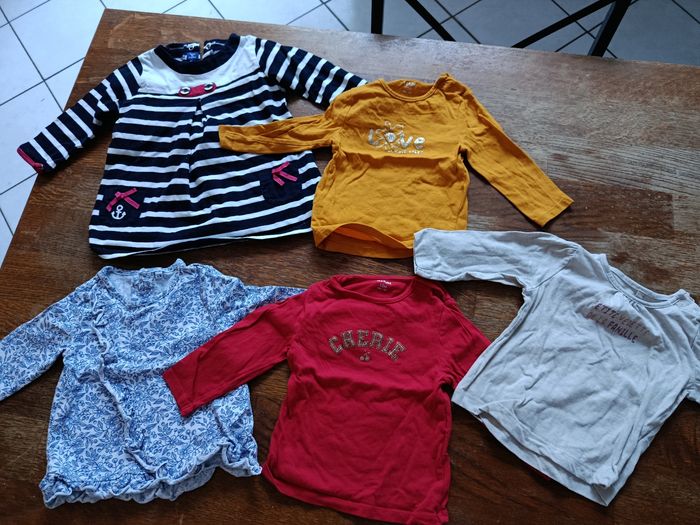 Lot vêtements fille 12 mois - photo numéro 8