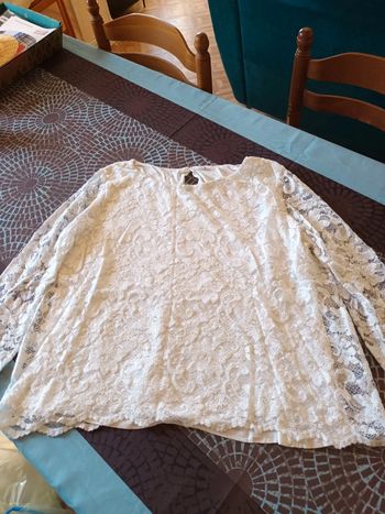 Haut en dentelle Femme Taille 6