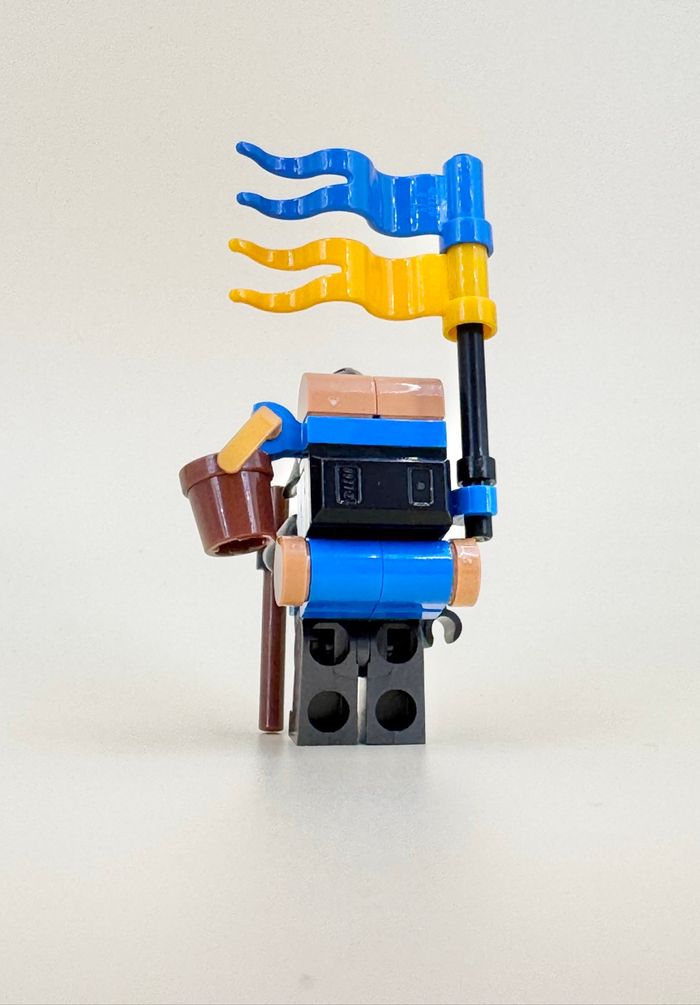 Lego Figurines Castle : soldat Black Falcon, visage à double expression, porteur de charge lourde - NEUF - photo numéro 4