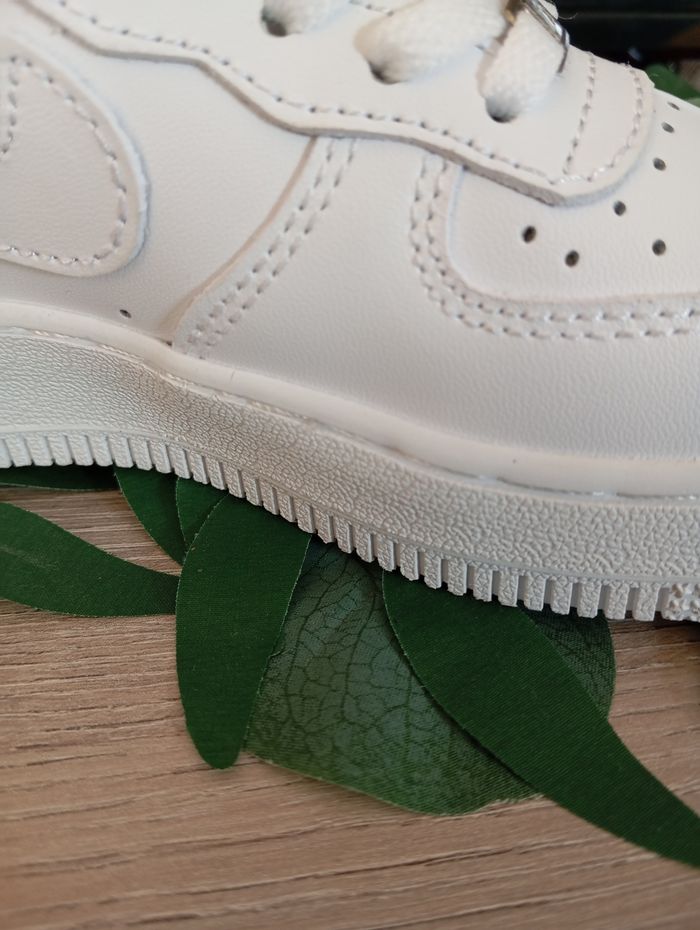 Nike Air Force One, taille 30 - photo numéro 3