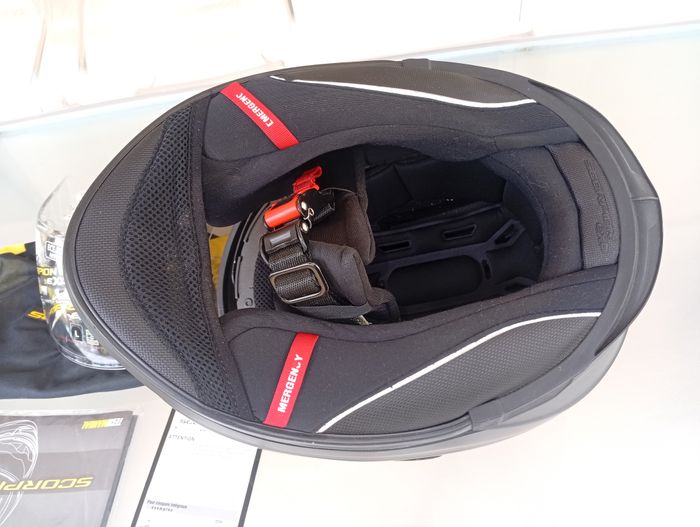 Casque Moto Scorpion - Taille L - photo numéro 3