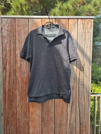Polo gris Gap