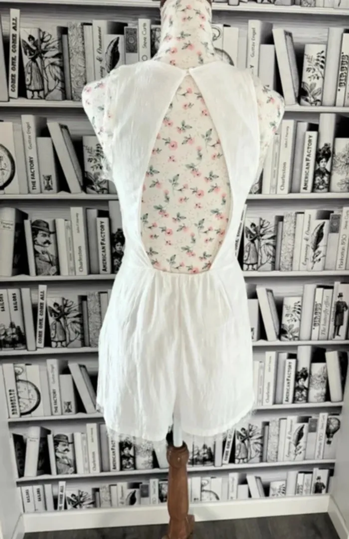 Superbe combishort blanche Mango taille S ou 36 - photo numéro 3