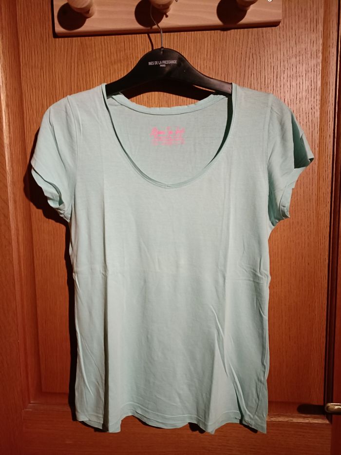 Tee-shirt bleu clair