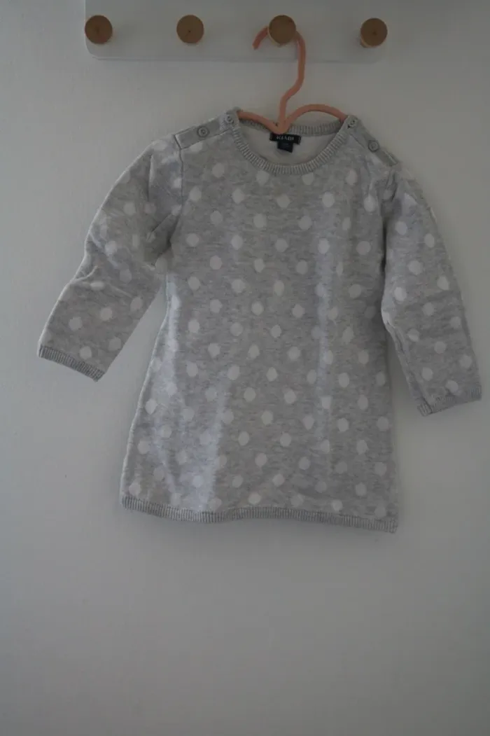 Robe automne/hiver Kiabi 12 mois - photo numéro 2