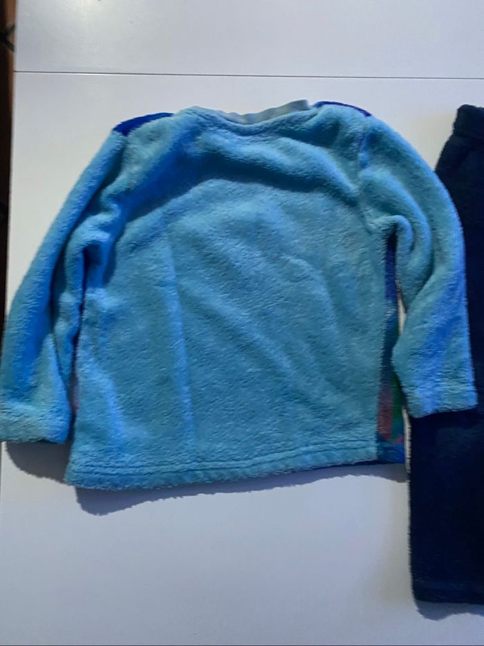 Ensemble pyjama bleu cars Disney taille 3 ans pilou pilou - photo numéro 3