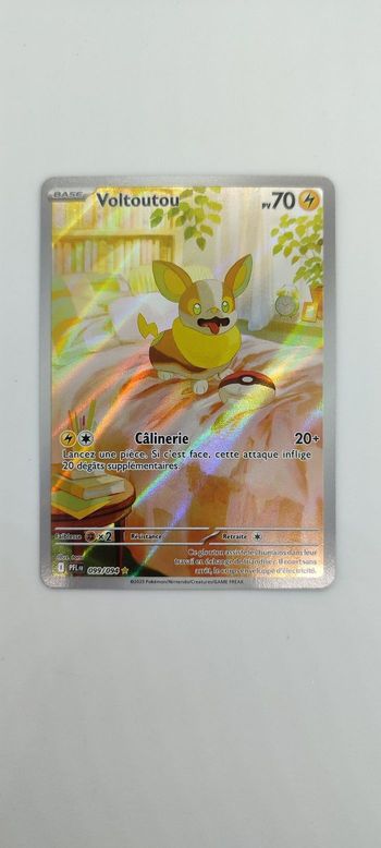 Carte pokémon voltoutou 099/094