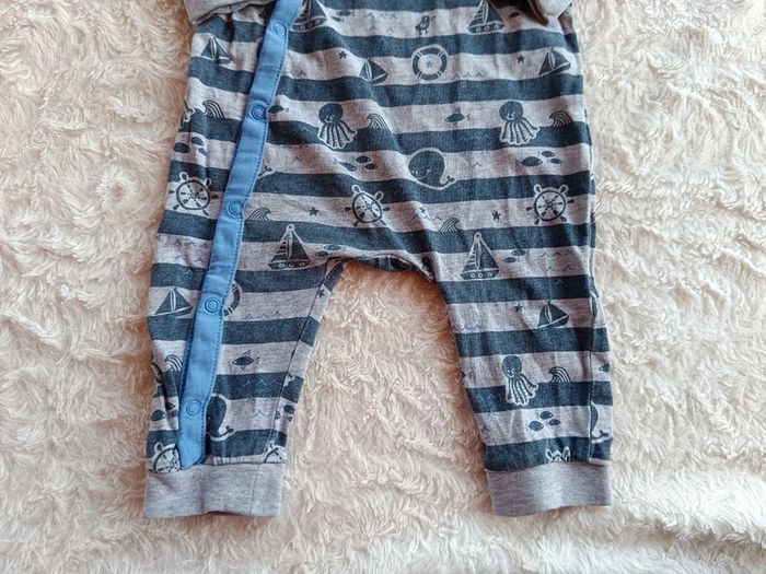 Pyjama dans pied léger été Garçon 6 mois mer bateau baleine Kiabi coton - photo numéro 5