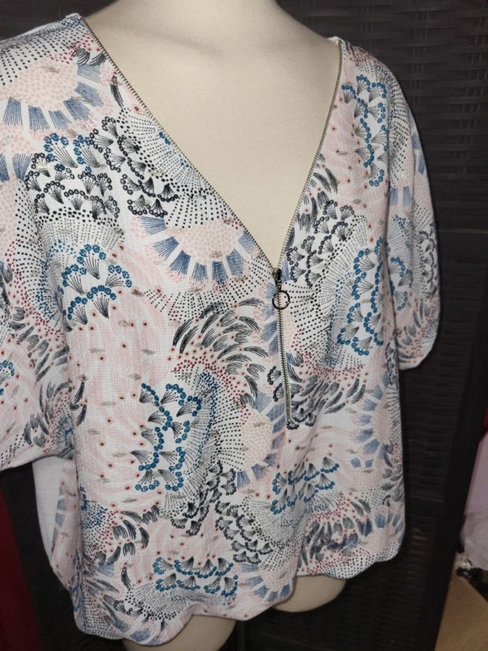 Tres belle Blouse 40 - photo numéro 2