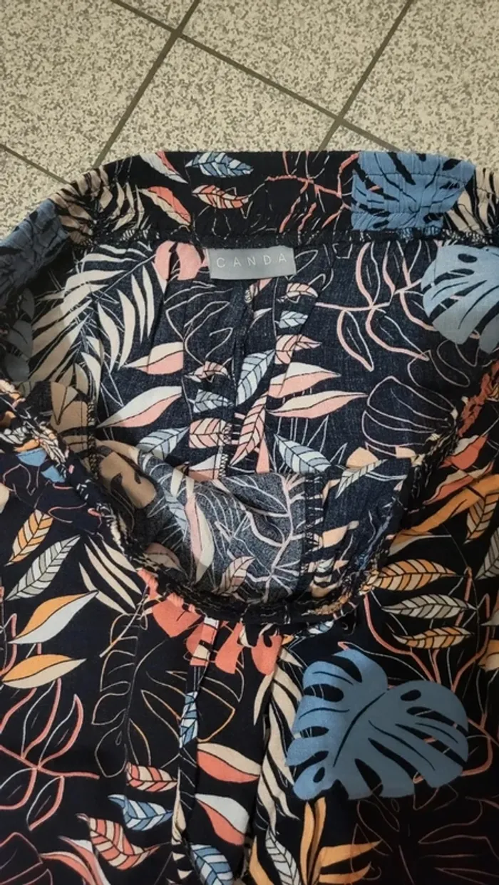 Robe noire à motifs feuilles très légère - photo numéro 3