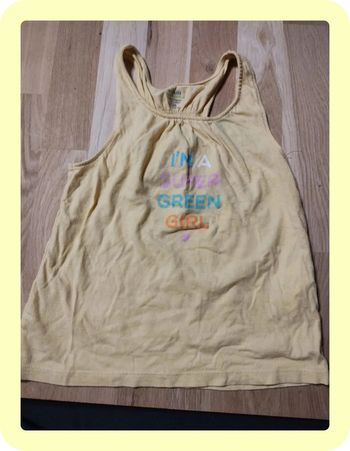 Tee-shirt bretelles taille 8 ans Kiabi en très bon état