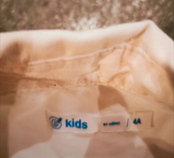 Chemise à manches longues blanche garçon 4 ans comme NEUVE - photo numéro 3