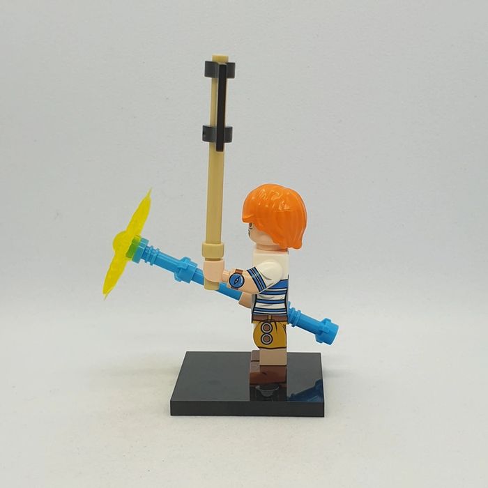 🌊 Figurine One Piece - Nami - (Style Lego) 🌊 - photo numéro 2
