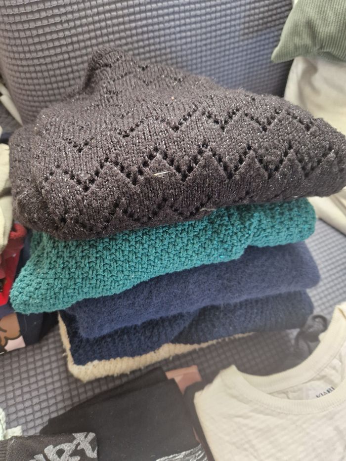 Lot vetements fille 10 ans - photo numéro 4