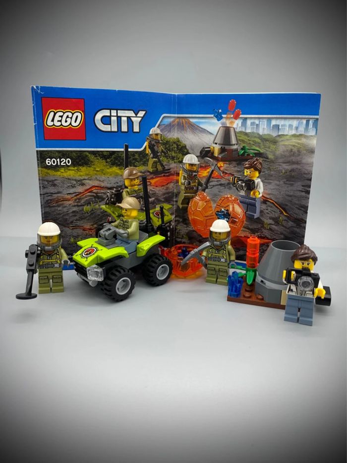 LEGO City 60120 - Ensemble de Démarrage du Volcan - Complet avec Notice