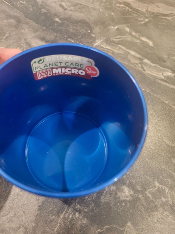 Tasse les minions micro ondable - photo numéro 2