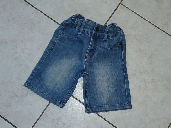 Lot de vêtements garçon 5 ans - photo numéro 2