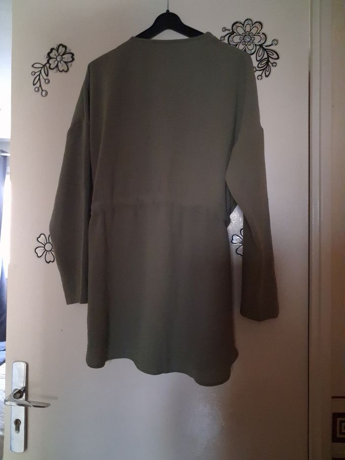 Jolie tunique verte  Primark  taille 38 - photo numéro 6